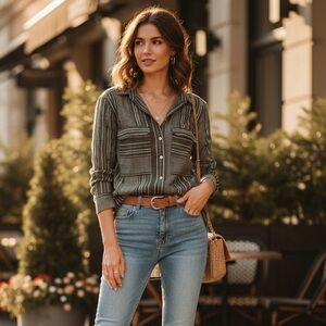 Cotton Collar & Pocket Long sleeve top